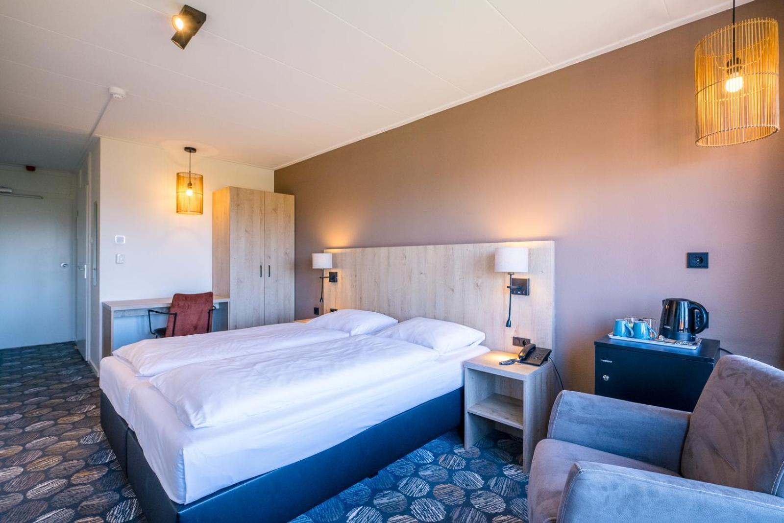 Hotel Hofker Nes  Eksteriør bilde